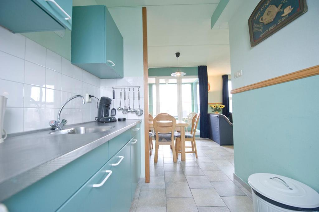 Guesthouse De Zonnestraal De Koog  Zimmer foto